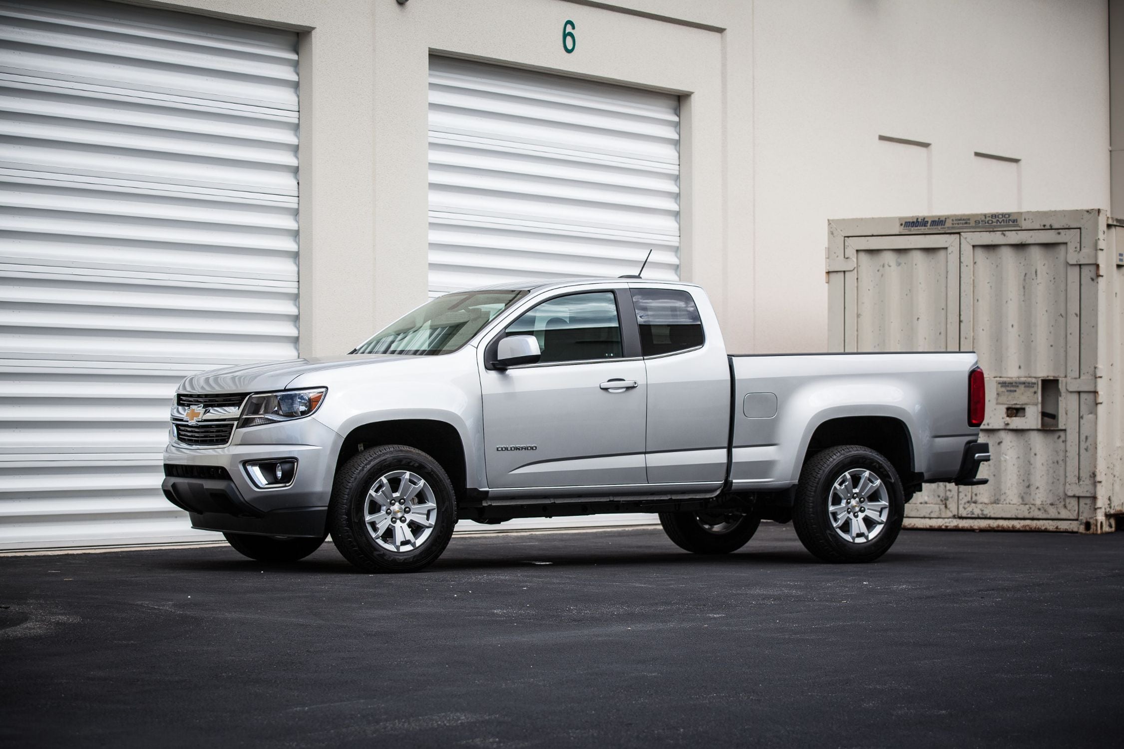 Car Stereo Equipment, Electronics and Installation Accessories for Select GMC Vehicles