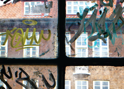 3M Anti-Graffiti Series : Protective Overlaminate Graffiti-Resistant Window Film