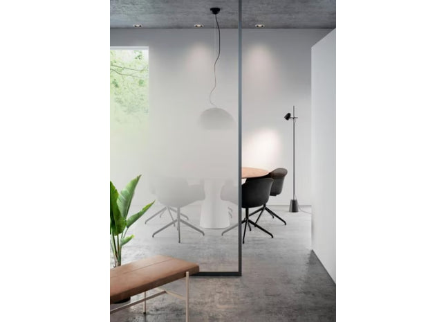 3M Illumina Seamless-W2 SH2SSIM-W2 : Gradient Style Window Film shown installed.