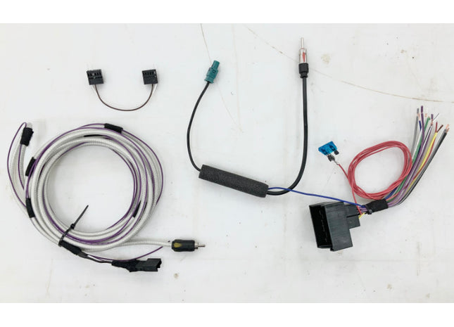 Mid City Engineering 907RADReplace : Radio Replacement Wiring Harness, 2019-2021 Sprinter Van (base radio)